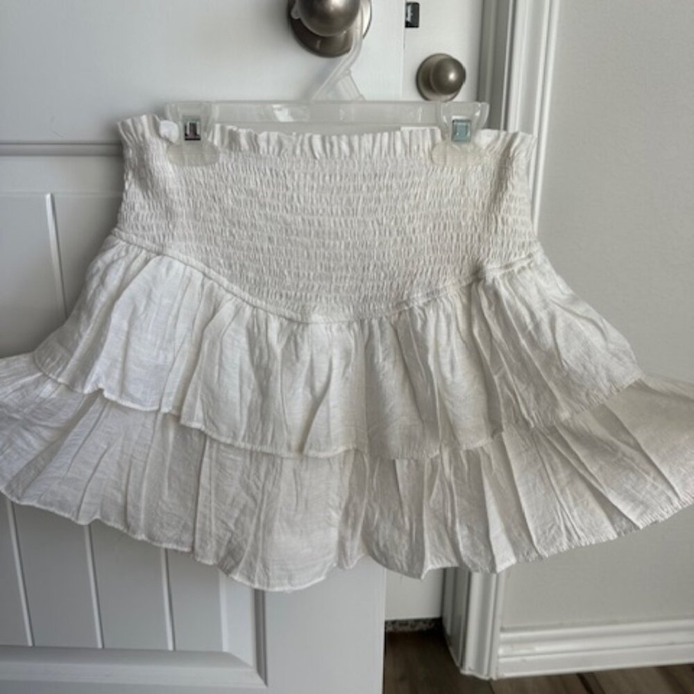 Mustard Seed Ladies White Ruffle Skort